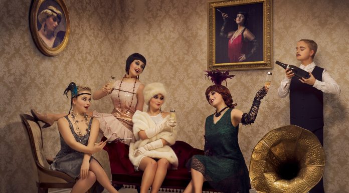 Stilul retro anilor 80 si haine la moda