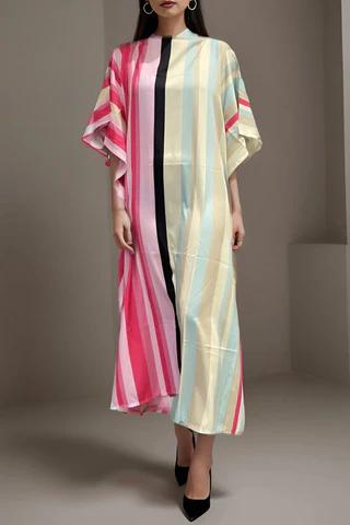 Rochie cu maneci fluturate