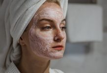 Optiuni de tratament anti-imbatranire pentru a minimiza liniile fine si ridurile